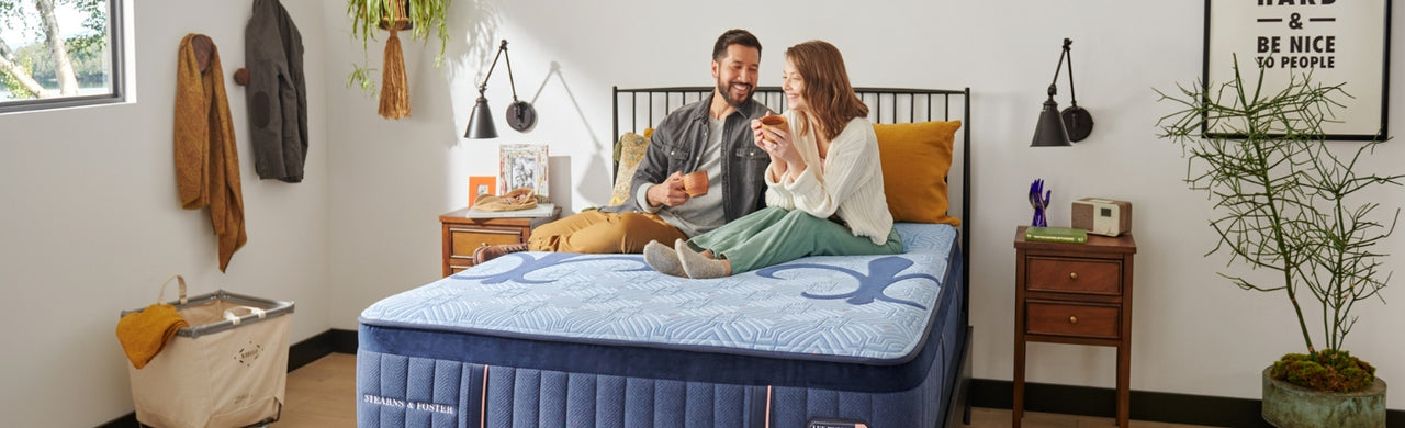 Stearns & Foster Lux Hybrid Collection